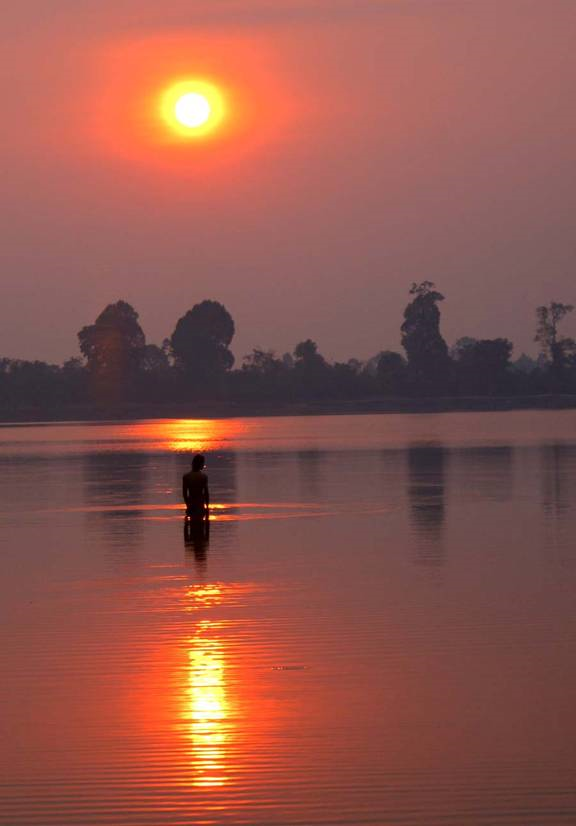 Cambodia_East Baray_Sunrise.jpg